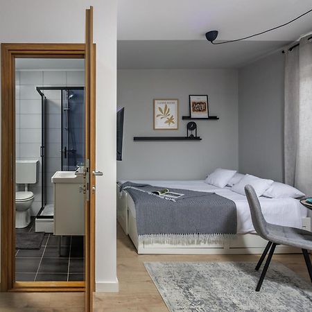 Agostini - Contactless Apartments Vukovarska غييكا المظهر الخارجي الصورة