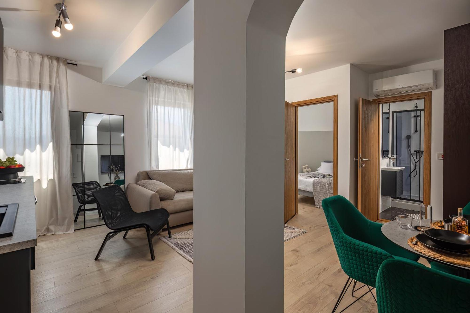 Agostini - Contactless Apartments Vukovarska غييكا المظهر الخارجي الصورة
