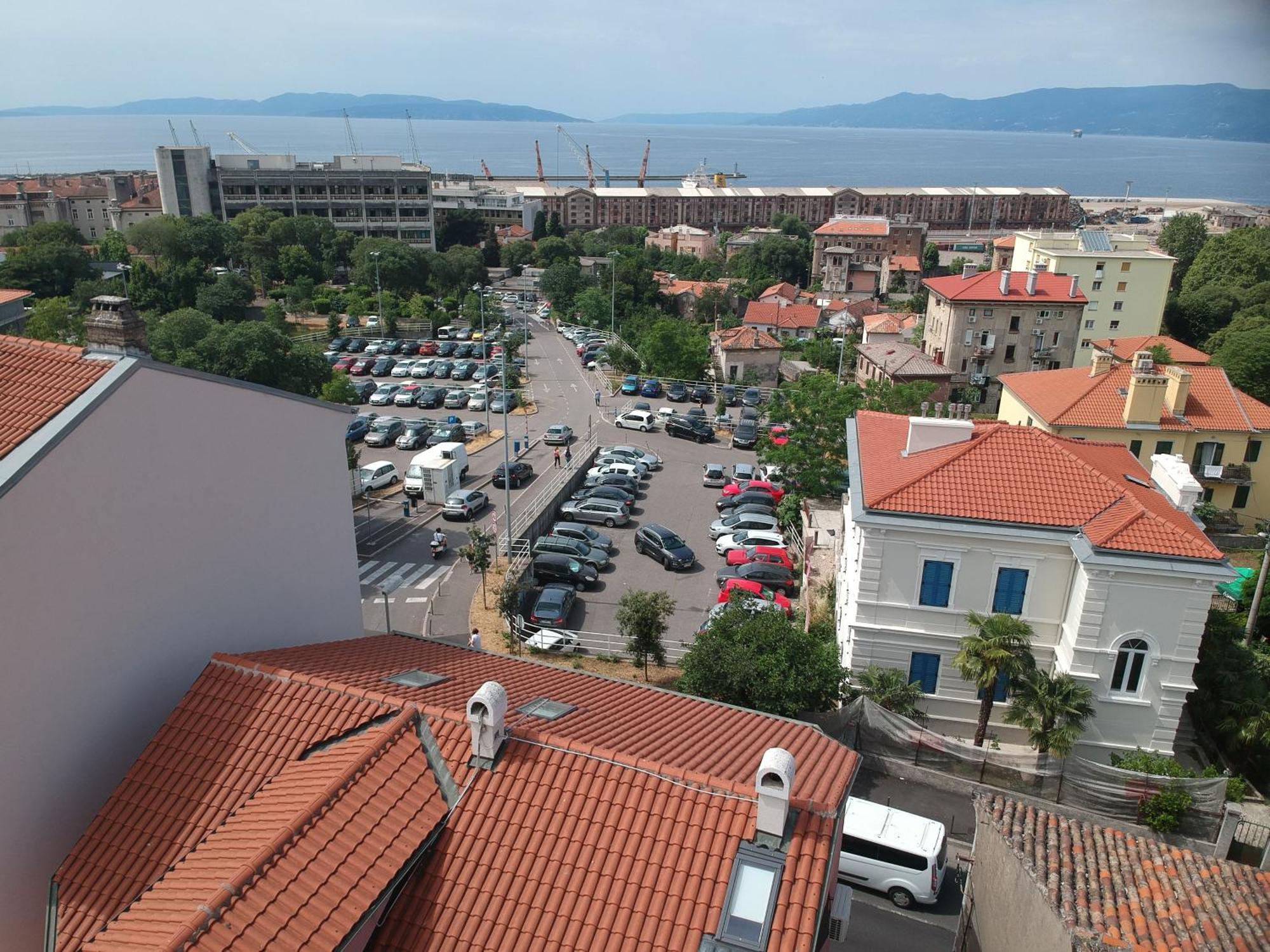 Agostini - Contactless Apartments Vukovarska غييكا المظهر الخارجي الصورة