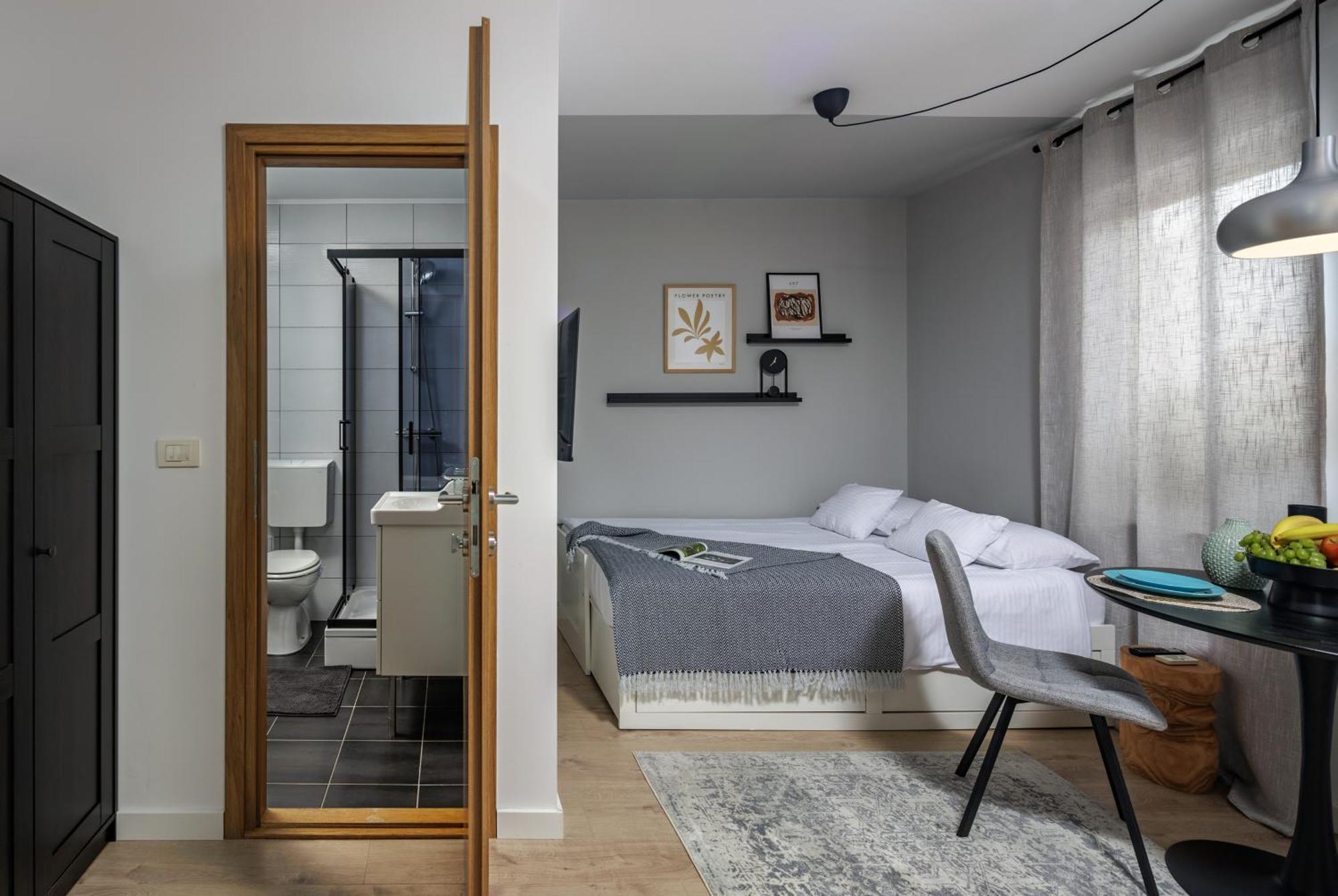 Agostini - Contactless Apartments Vukovarska غييكا المظهر الخارجي الصورة